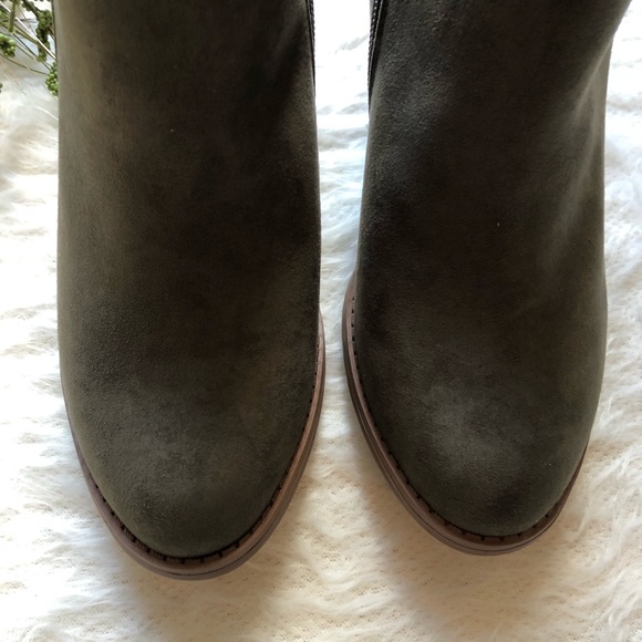 Holiday Sale! - Picture 5 of 5